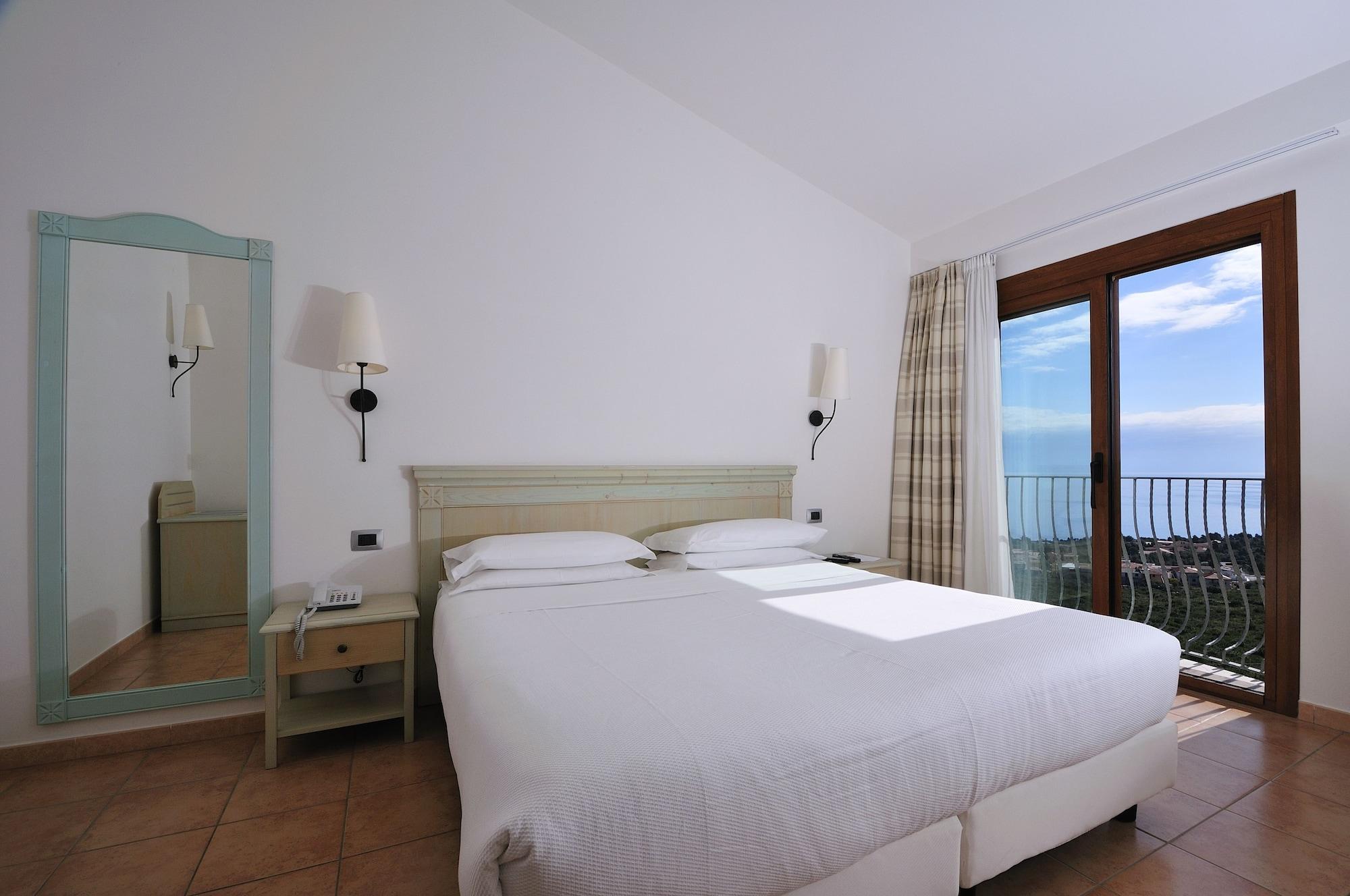 Hotel Brancamaria Cala Gonone Exterior photo